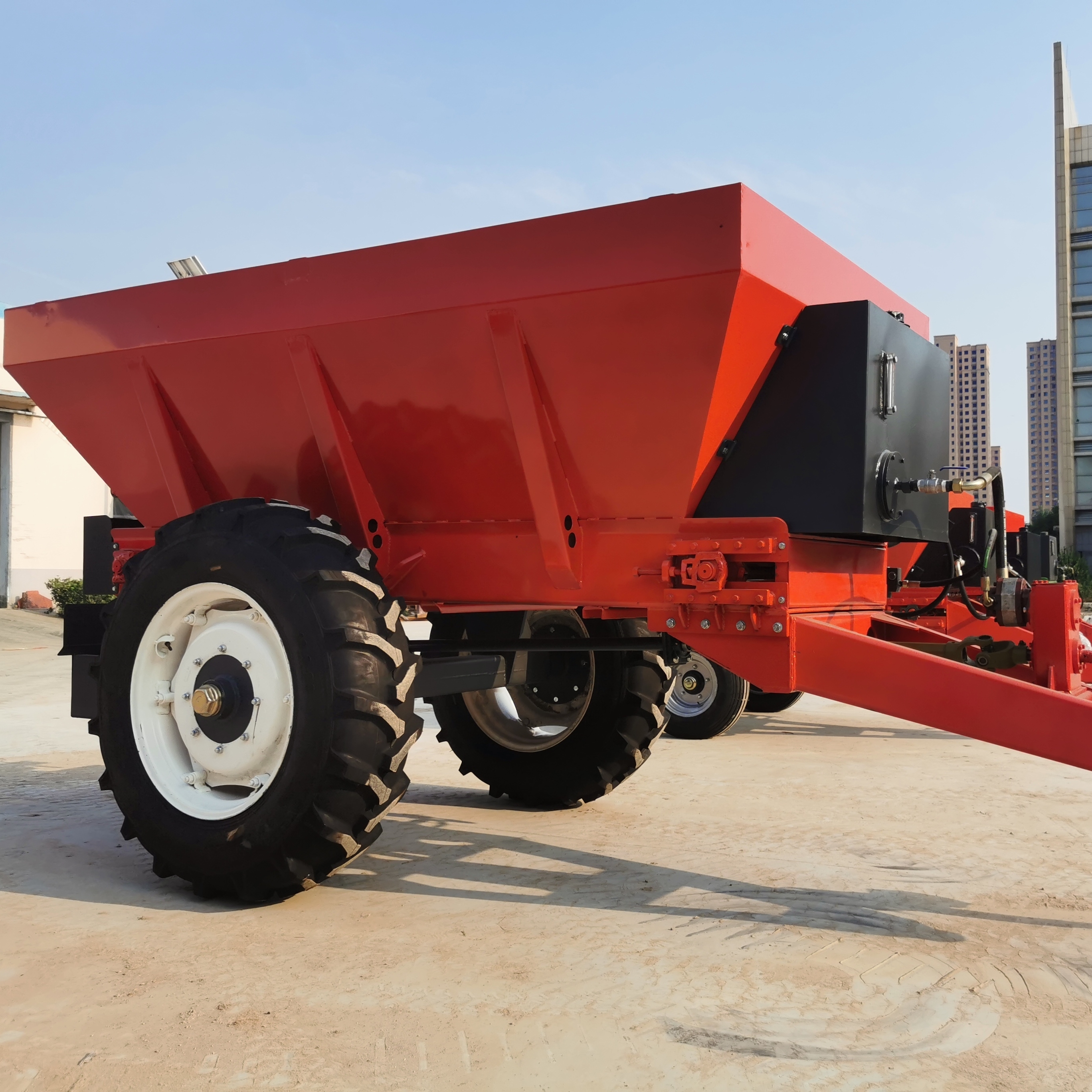 2fgb2y 拖拉机牵引式撒粪车撒肥机撒粪机抛撒车