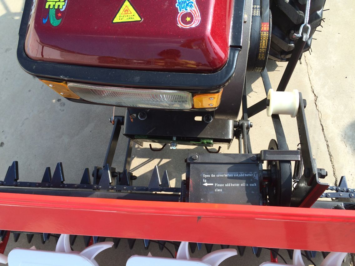 玉米稻谷收割机背负式玉米放片机现货